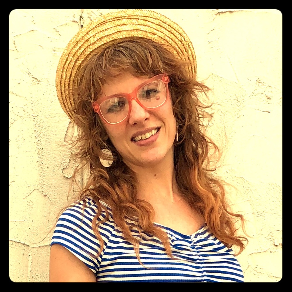 Meet your Posher, Christina